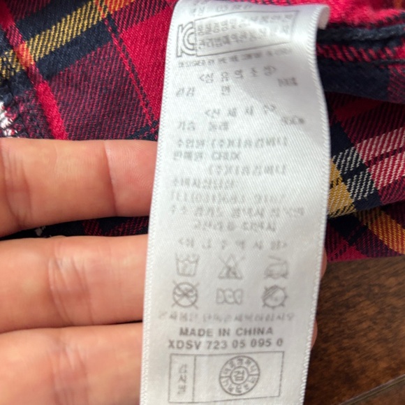 Women's Casual Red Plaid Button Down Shirt - Picture 5 of 7